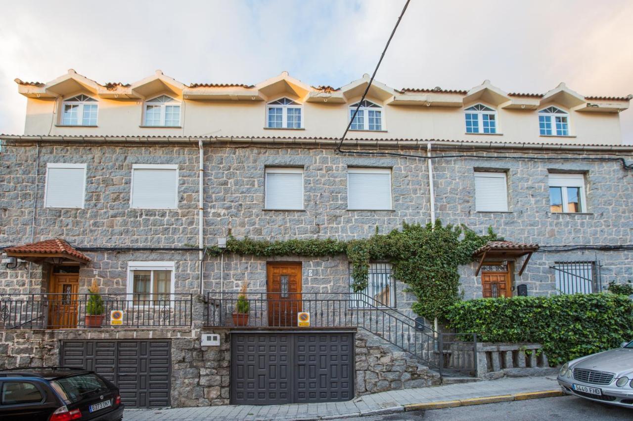 Apartamentos Turisticos Avila Villa Carmen II Eksteriør bilde